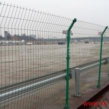 河北省安平县兴泰护栏网厂业务部 专注于隔离栅栏网与园林隔离栅的专业制造商